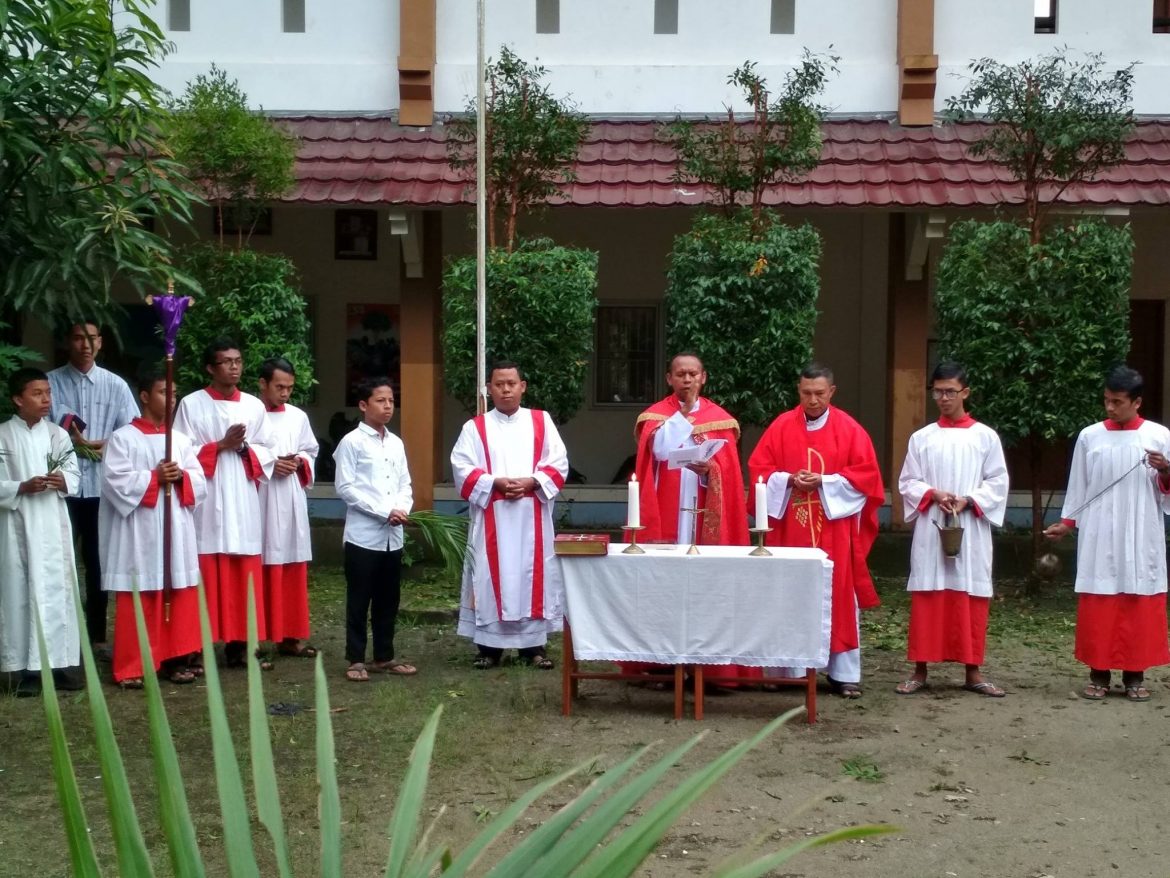 RD Stanis di Seminari
